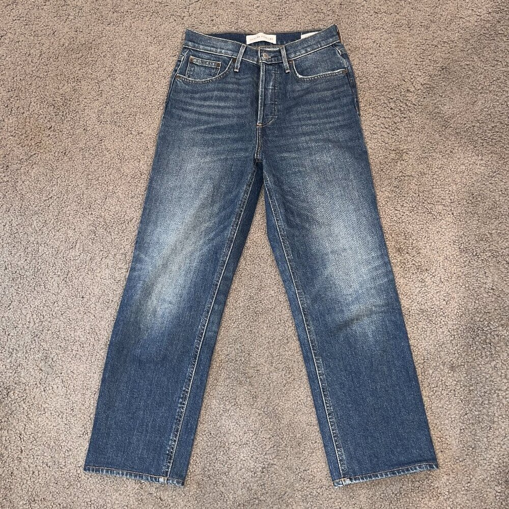 ARITZIA DENIM FORUM THE ARLO HIGH RISE STRAIGHT MEDIUM BLUE WASH JEANS -EUC - 26